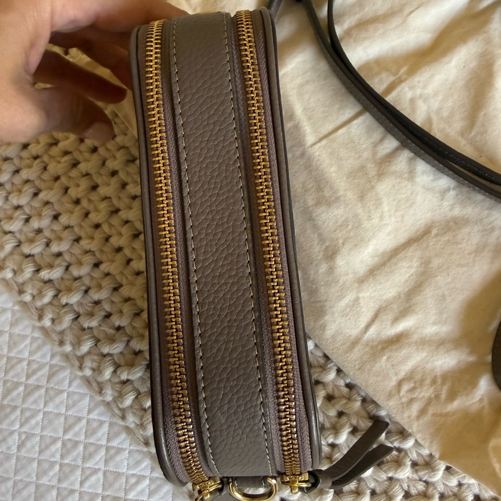 Tory Burch Mini Miller Crossbody Bag ClamShell Taupe - Picture 5 of 9
